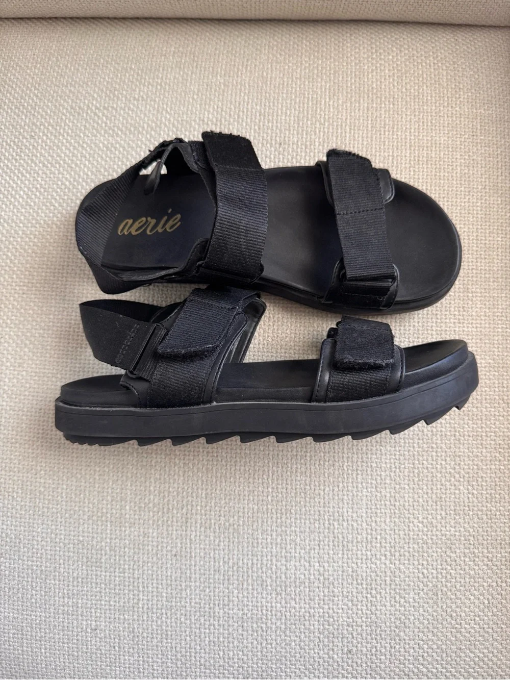 aerie Black Adjustable Strap Platform Sandals